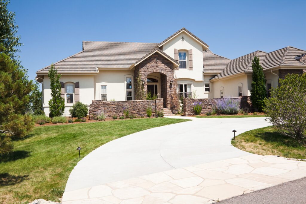 Is Your Lawn Compacted? Signs Roanoke, Charlotte & Greensboro Homeowners Should Watch For